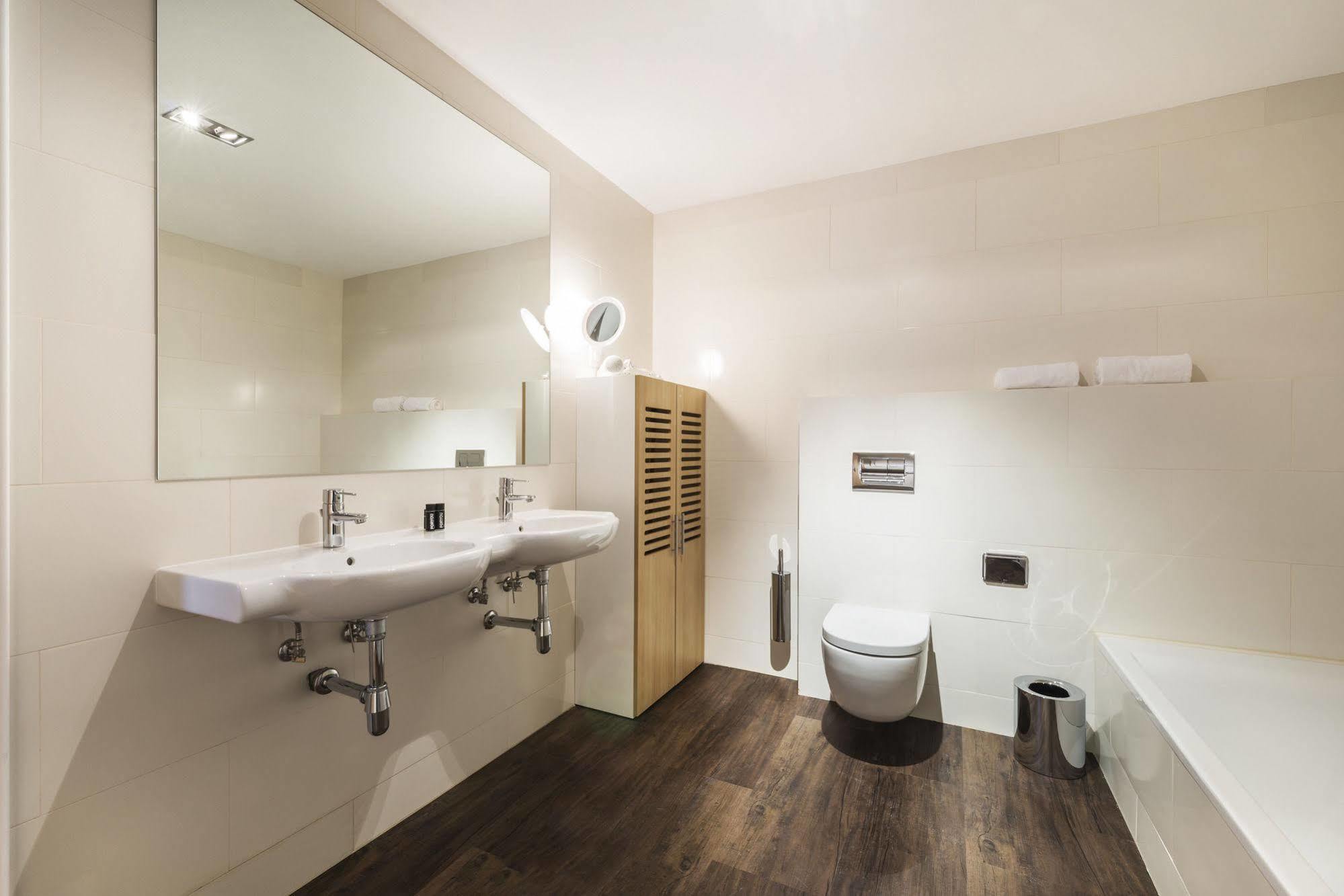 Garrett 48 Apartments Lisboa Ngoại thất bức ảnh